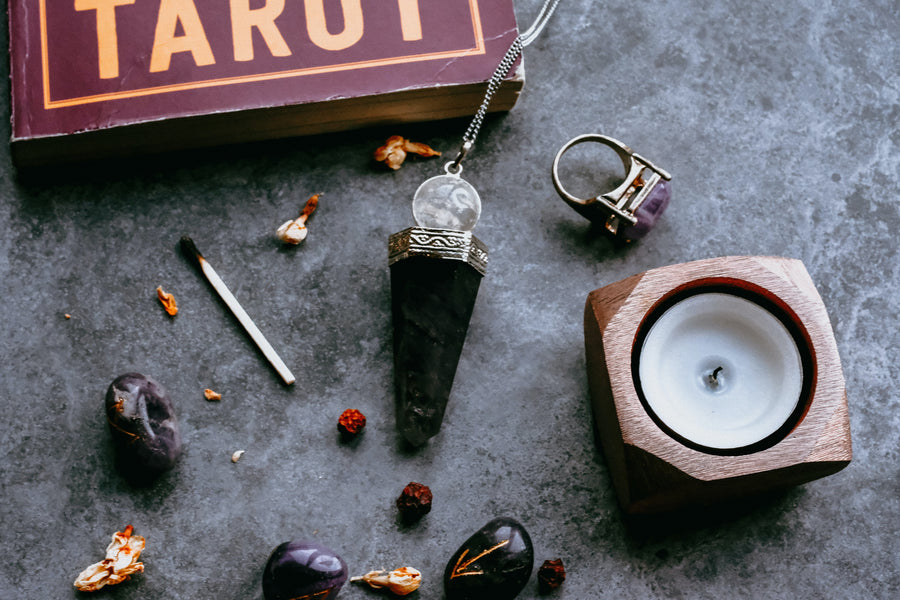Predicting the Future with the Tarot